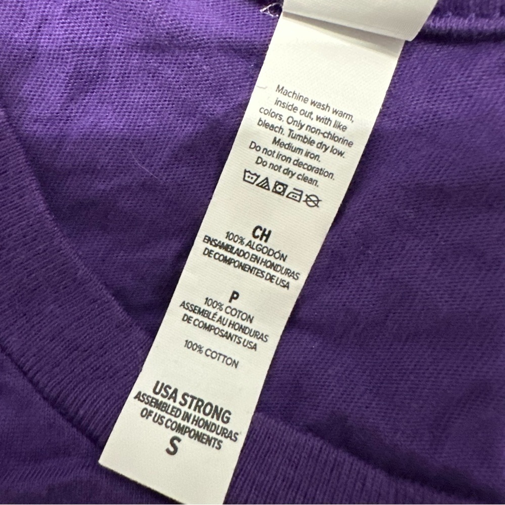 Disney Minnie Mouse Leopard disney castle  Bella Canvas T-Shirt size small - Picture 7 of 9